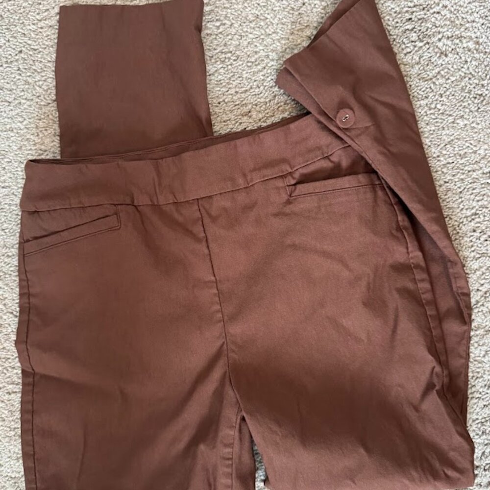 TRIBAL | Size 10 | Chocolate